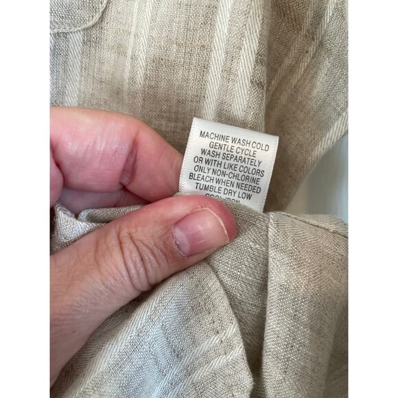 Studio works tan linen button up shirt collar pockets stripes Size Medium - Picture 7 of 7